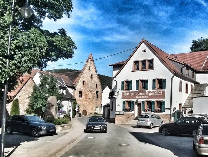 Gasthaus Zum Jagdschloss